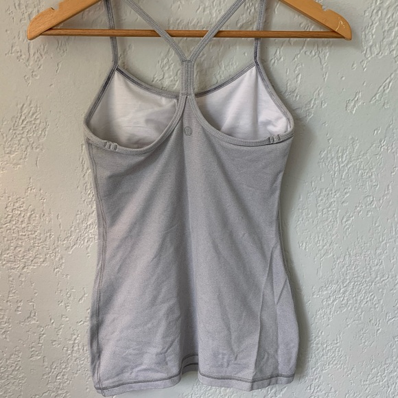 Lululemon Size 4 Power Y Tank Grey/White *LUON* - Picture 2 of 3
